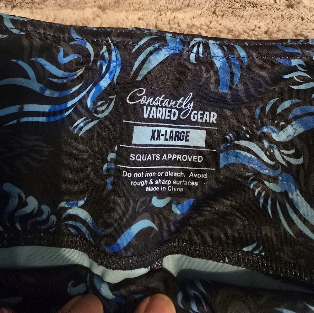 Constantly Varied Gear Phoenix Capris Leggings - Picture 2 of 3